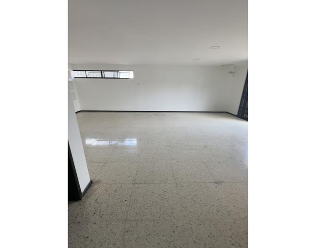 ALQUILO DEPARTAMENTO USO DE SUELO COMERCIAL EN ALBATROS | Guayaquil,  
